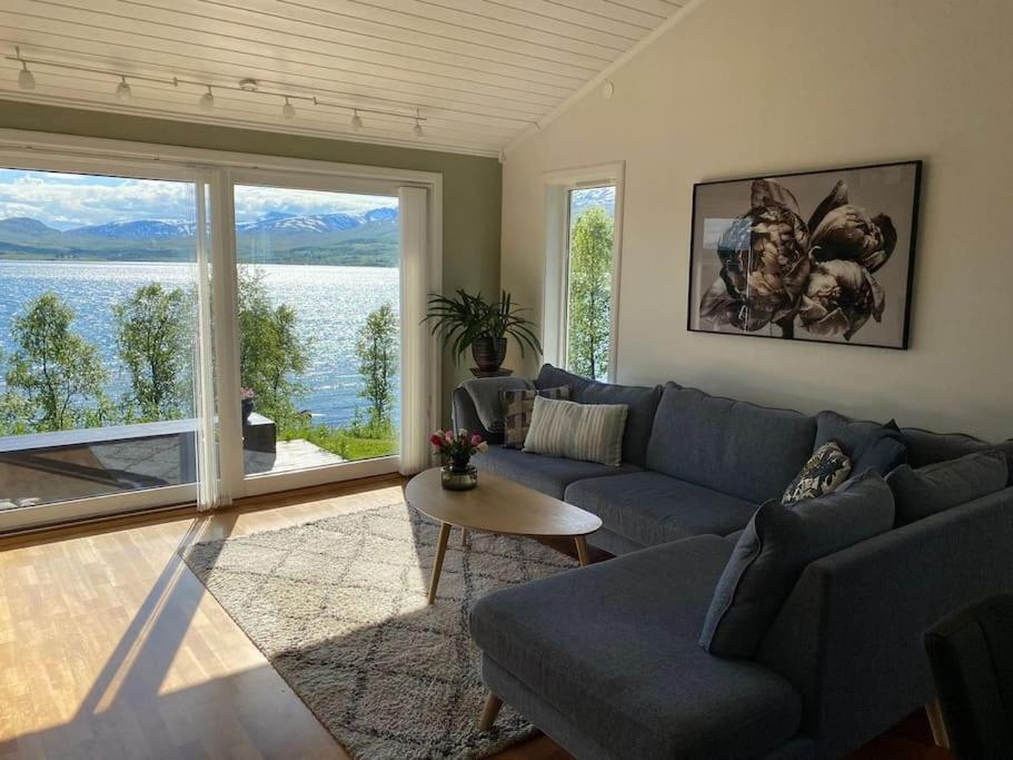 Great House With Amazing Location!!Sea & Mountain View! Villa Kvaloya Exterior foto